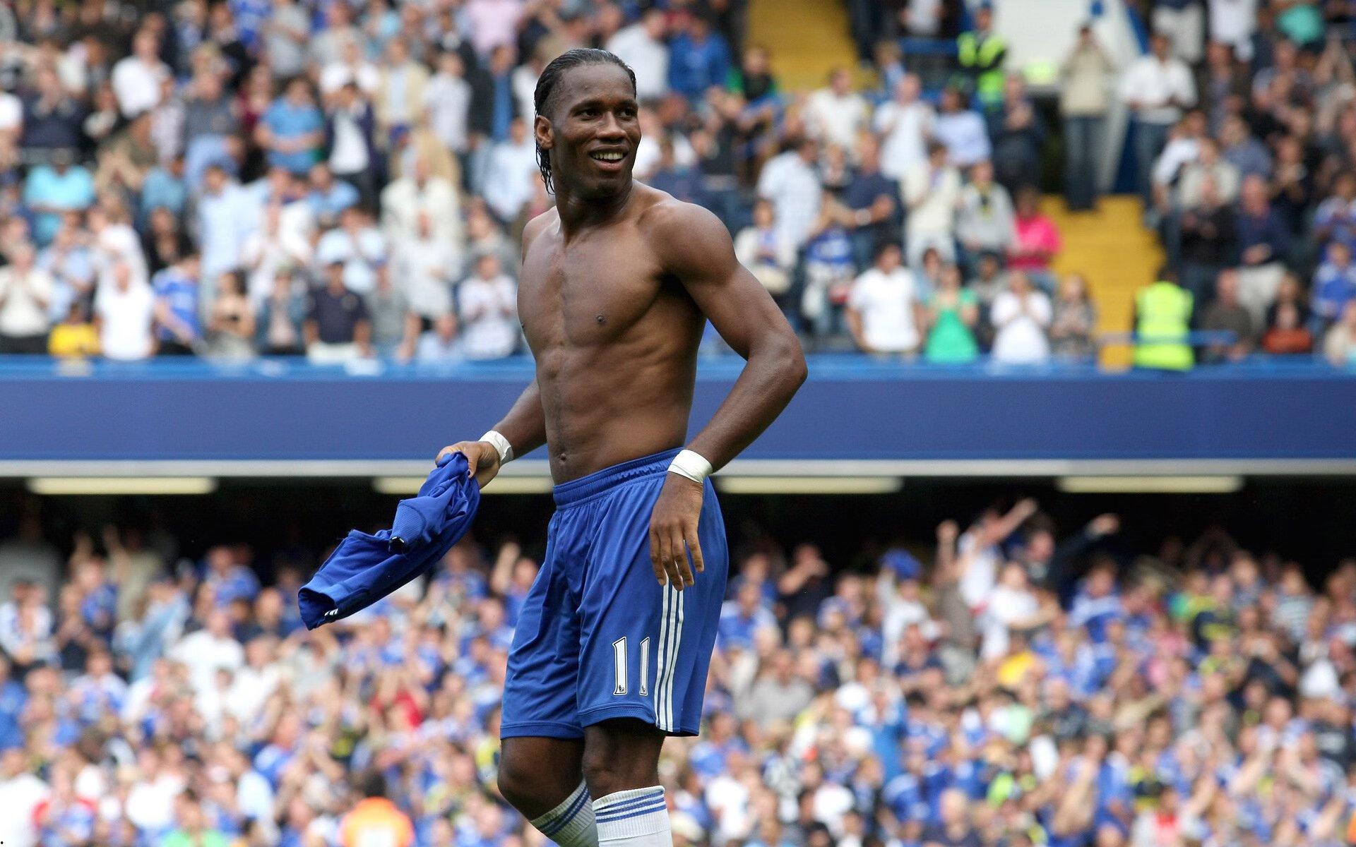 德转公布葡体队史卖人榜，B费领跑，约克雷斯次席，乌加特、纳尼跻身前列